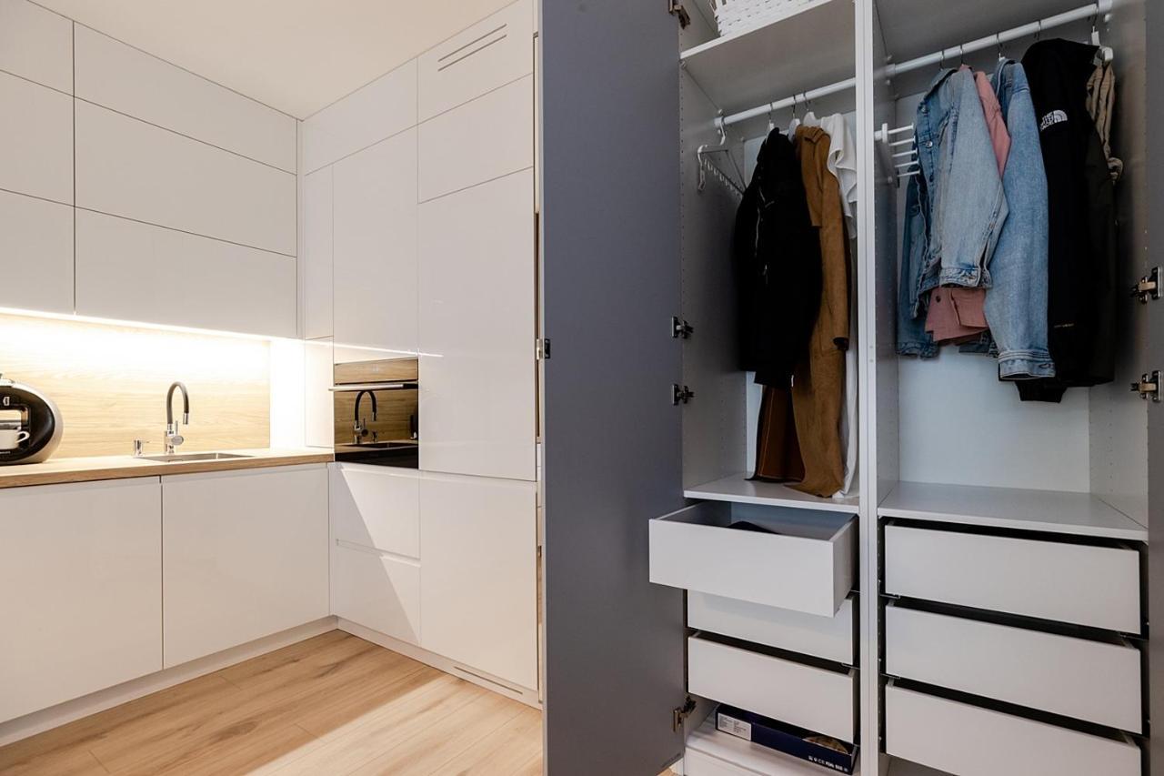 Apartment Wola, Wi-Fi, Smart Lock, Air Condition Warszawa Eksteriør bilde